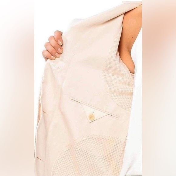 BCBGMaxAzria Cream Trench Coat -Runway Edition - Picture 4 of 8
